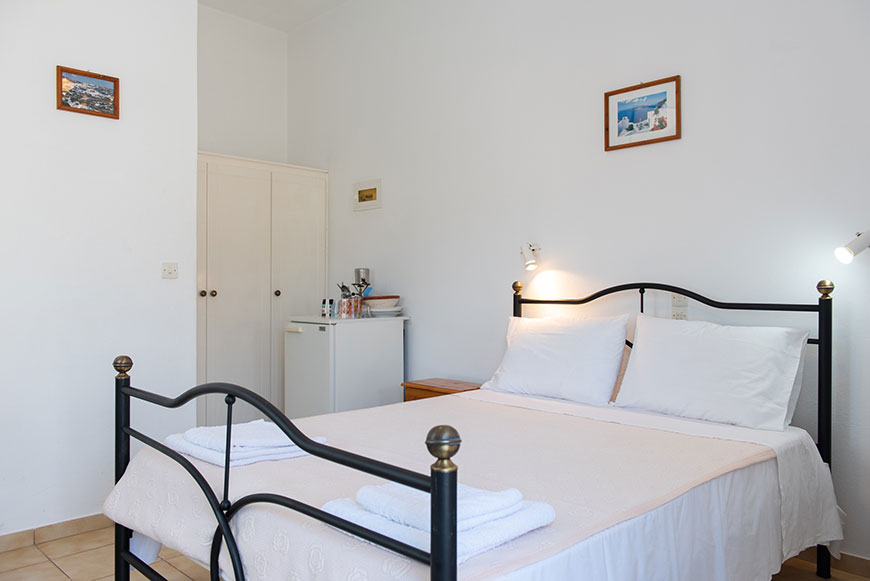 Εσωτερικό των δωματίων Μαργαρίτα Γιαμμάκη στο Βαθύ στην Σίφνο