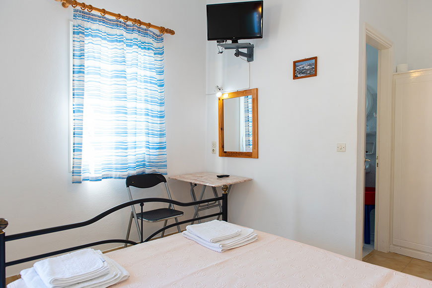 Εσωτερικό των δωματίων Μαργαρίτα Γιαμμάκη στο Βαθύ στην Σίφνο