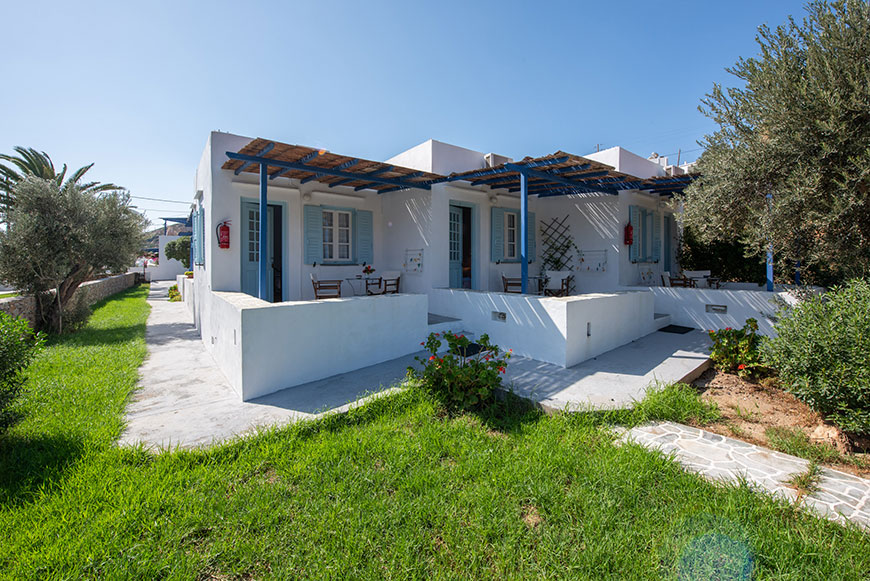 Δωμάτια με βεράντα στην Σίφνο