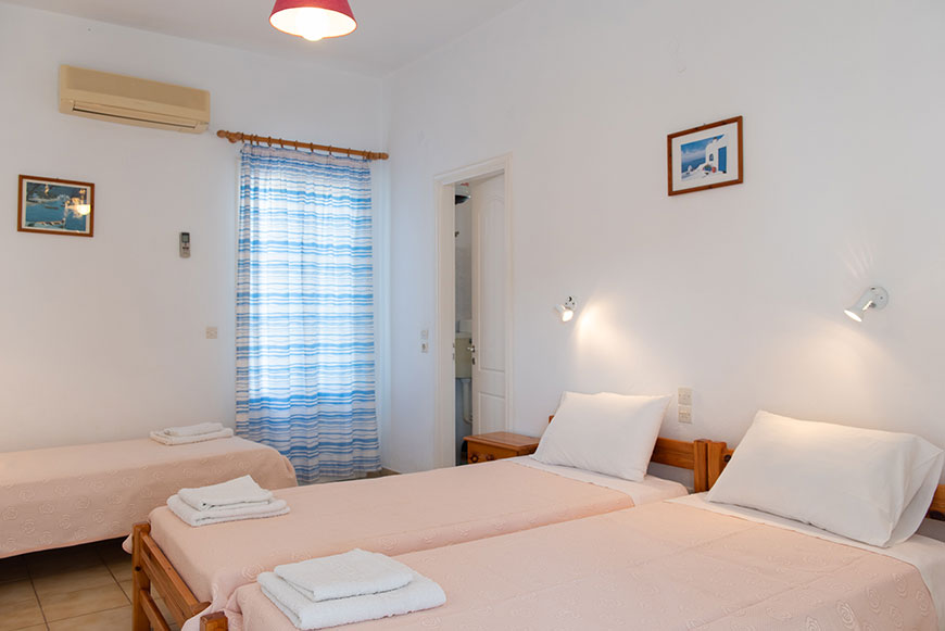 Τρίκλινα δωμάτια Μαργαρίτα Γιαμμάκη στο Βαθύ