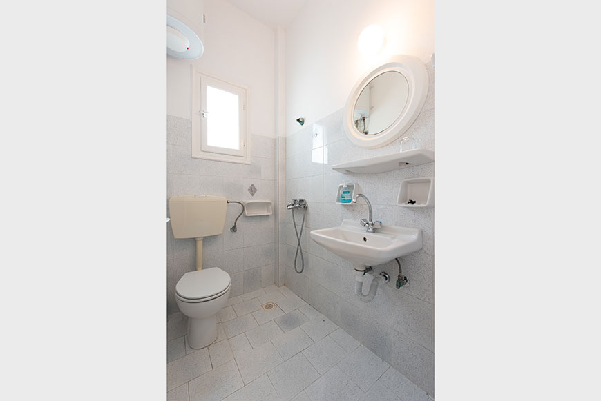 Τρίκλινα δωμάτια Μαργαρίτα Γιαμμάκη στο Βαθύ